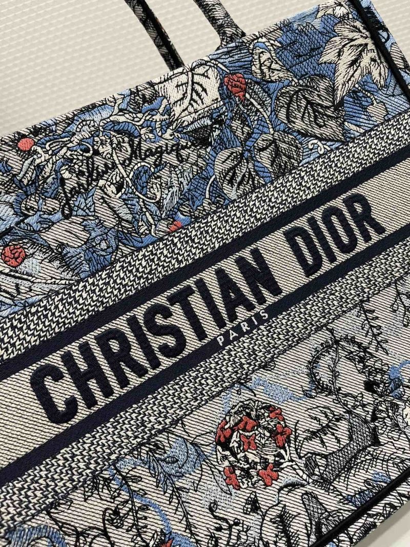 Christian Dior Shopping Bags